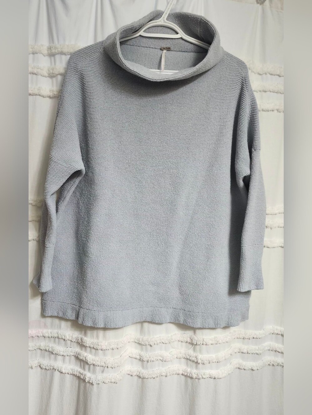 Free People XS Sloucy Ottoman, Oversized! - Picture 8 of 9